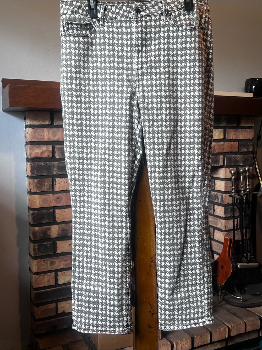PAIGE Black & White Houndstooth Pants